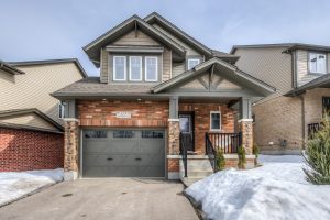 173 Gravel Ridge Trail, Kitchener